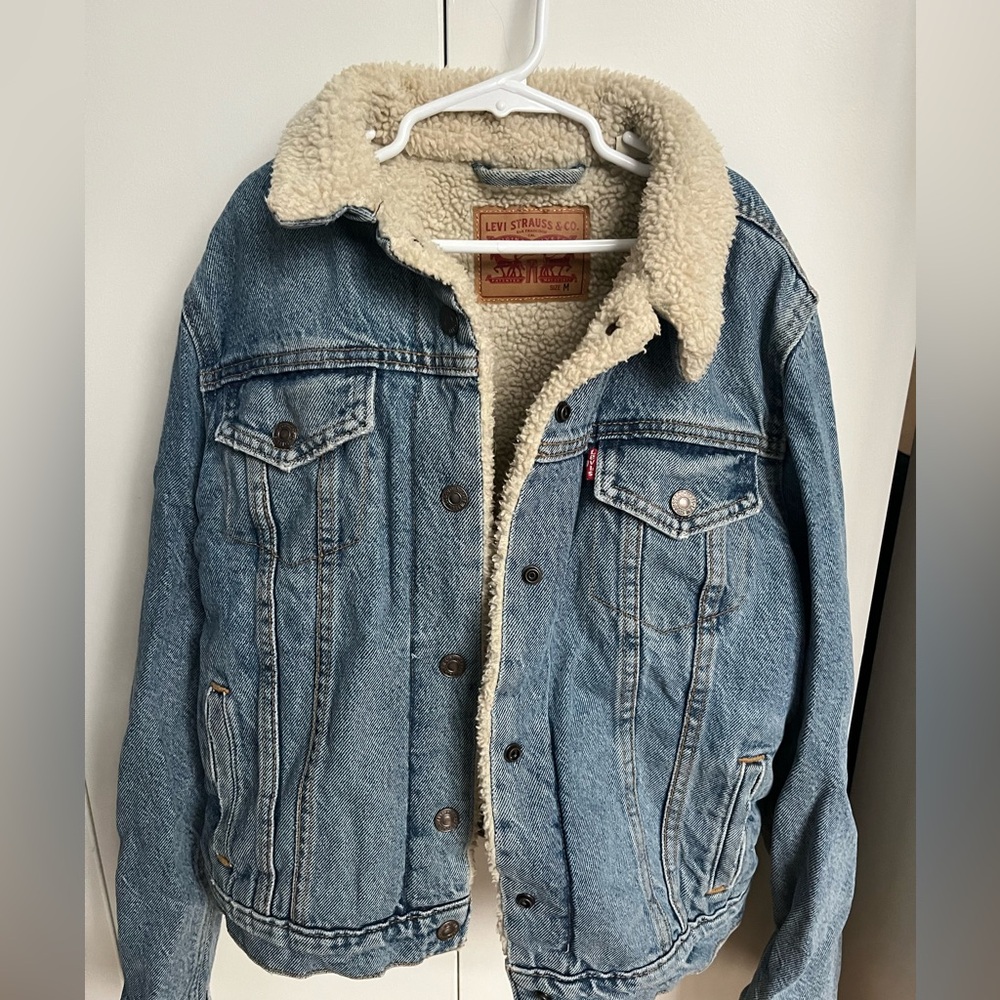 Levi's Blue Denim Jacket with Cream Sherpa Lining